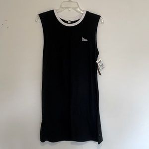 Vans Sleeveless T-Shirt off the wall shift dress